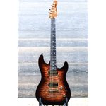 Godin Artisan ST-II WhiskeyBurst EN Quilted Maple Top Guitare Électrique avec Étui