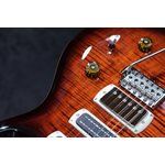 PRS SE Studio Figured Maple Top Orange Tiger Smokeburst Guitare Électrique avec Étui